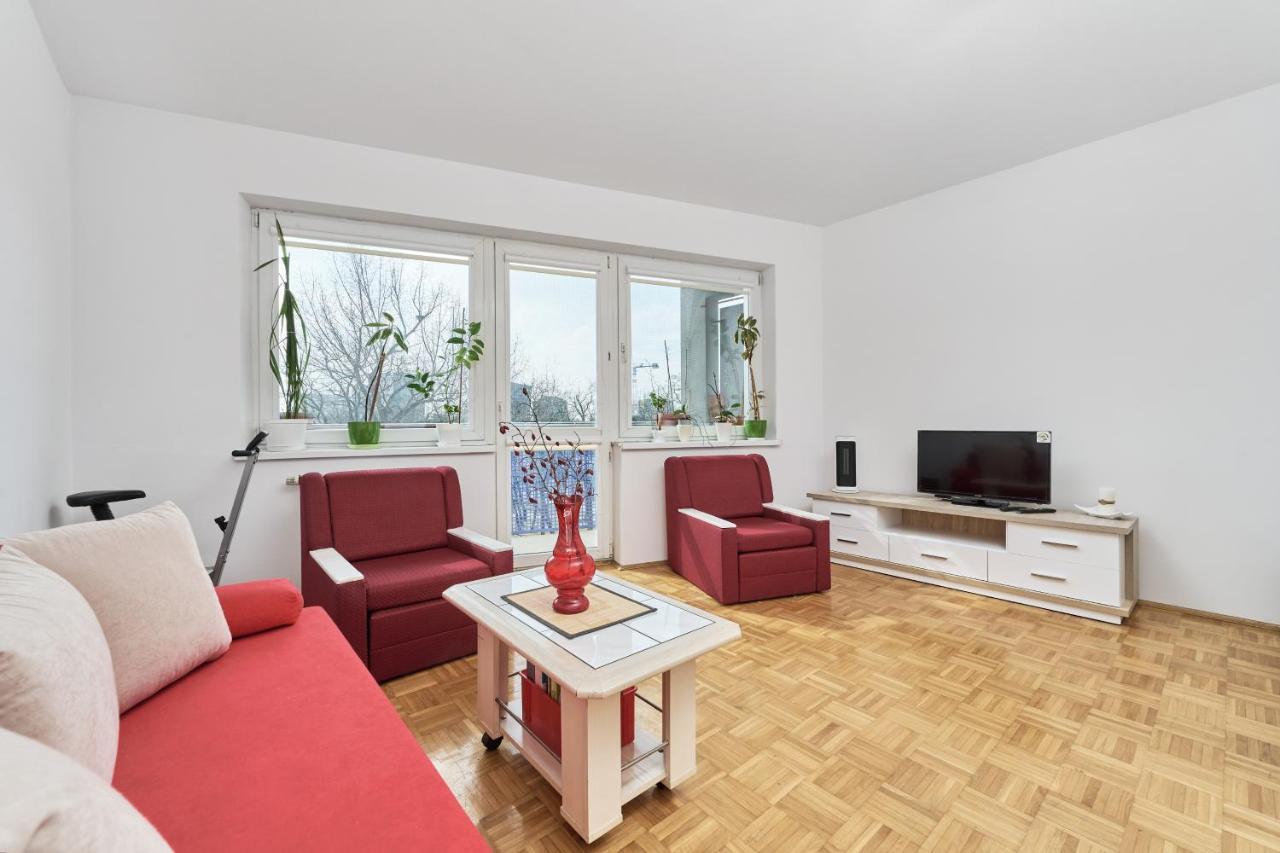 Apartments Wroclaw Legnicka By Noclegi Renters Exterior photo