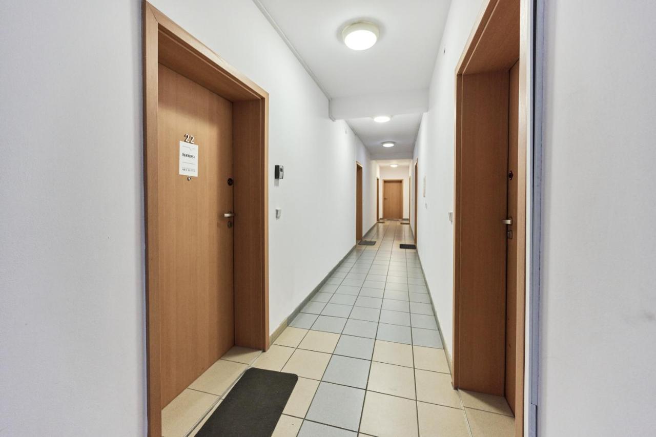 Apartments Wroclaw Legnicka By Noclegi Renters Exterior photo